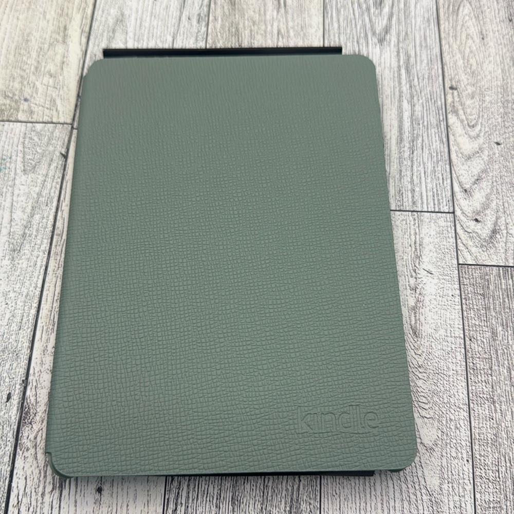 Amazon Kindle Case, Slim Lightweight Foldable Protective leather Cover - Picture 3 of 13